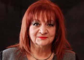 Η Μαίρη Ραζή από το Α ως το Ω: “Όλοι οι ρόλοι είναι παιδιά μου, δεν μπορώ να ξεχωρίσω κανέναν”