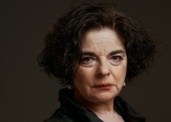 H Mάνια Παπαδημητρίου από το Α ως το Ω: ” Ο ¨Οιδίπους τύραννος¨ είναι το καλύτερο αστυνομικό όλων των εποχών”