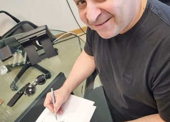 Ο Μάρκος Σεφερλής από το Σεπτέβριο στον Σκάι