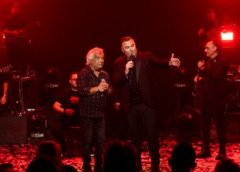 Ο Αντώνης Ρέμος υποδέχτηκε τους Gipsy Kings