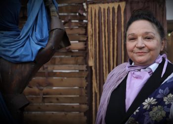 Η Πέπη Oικονομοπούλου από το A ως το Ω: “Η ζωή σου γίνεται συνήθεια αλλά τελειώνει σύντομα”