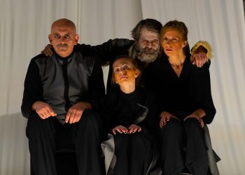 «Το Θείο Τραγί» του Γιάννη Σκαρίμπα τριγυρνά στη Θεσσαλονίκη