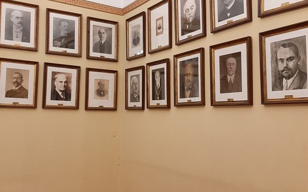 Φιλολογικός Σύλλογος Παρνασσός: Η πιο σημαντική ιστορική και πολιτιστική όαση στο κέντρο της Αθήνας