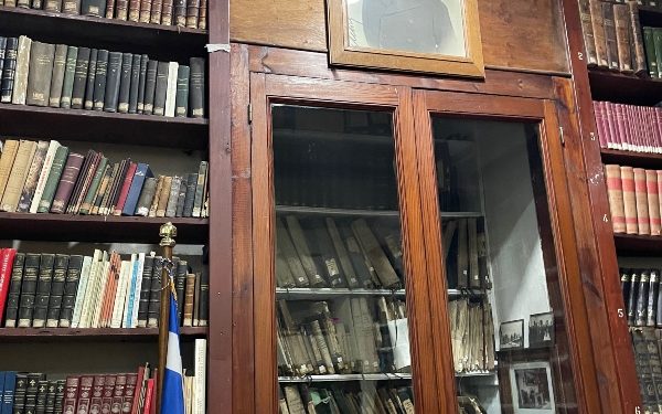 Φιλολογικός Σύλλογος Παρνασσός: Η πιο σημαντική ιστορική και πολιτιστική όαση στο κέντρο της Αθήνας