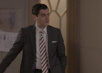 Ο Παράδεισος των κυριών: Η Βικτώρια εγκλωβισμένη στο σπίτι του Ζήση