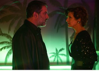 Αυτή η νύχτα μένει: Ο Διαγόρας απειλεί με όπλο τον Στρατή