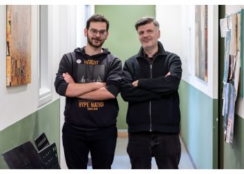 Φοίβος Δεληβοριάς – Γιάννης Ταυλάς: Πες μου ένα ψέμα