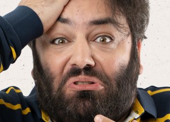 Ο Κωνσταντίνος Μουταφτσής από το Α ως το Ω: “Τεράστιο θέατρο η ζωή, παίζει το ίδιο έργο με διαφορετικούς τίτλους”