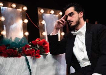 O Ευθύμης  Χρήστου από το Α ως το Ω: “Ζούμε όλοι στο ίδιο σύμπαν, ας επιλέγει ο καθένας ό,τι τον χαρακτηρίζει”