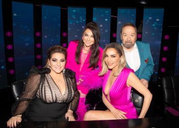 Eurovision party στη σκηνή του «Just the 2 of Us»