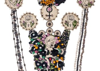 «Ντύνοντας Ιστορίες της Επανάστασης» στο Μουσείο Κοσμήματος Ηλία Λαλαούνη