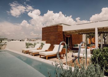 MonΑsty, Autograph Collection: Official opening του Ennea Rooftop Bar