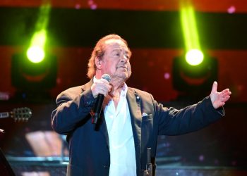 Αξέχαστες βραδιές με τον Γιάννη Πάριο στο Άλσος