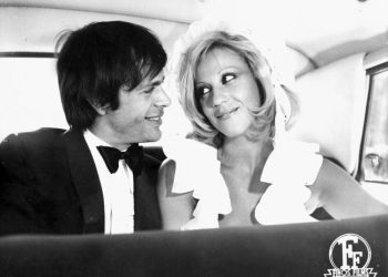 “O αστερισμός της παρθένου” αντί Debate