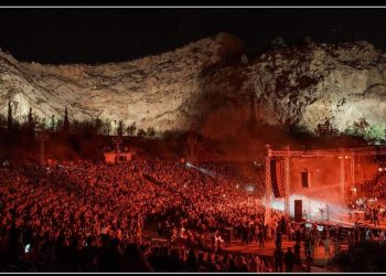 Άνοιξε τις πόρτες του  Κατράκειο Θέατρο Νίκαιας