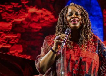 Το αστέρι της Dianne Reeves έλαμψε στο Sani Festival