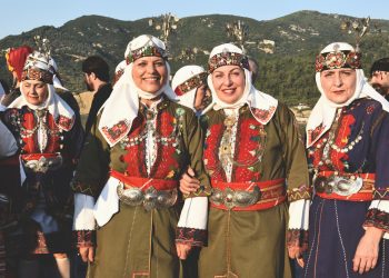 8ο Φεστιβάλ Παραδοσιακών Χορών  «Διαμαντής Παλαιολόγος» στη Σκόπελο