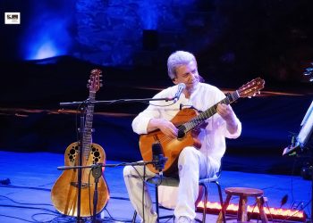 Σε κλίμα συγκίνησης το ρεσιτάλ κιθάρας του Κώστα Ματσίγκου