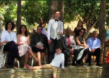 “Πέντε μικρά γουρουνάκια” από τη Θεατρική Ομάδα Γαυρίου Άνδρου