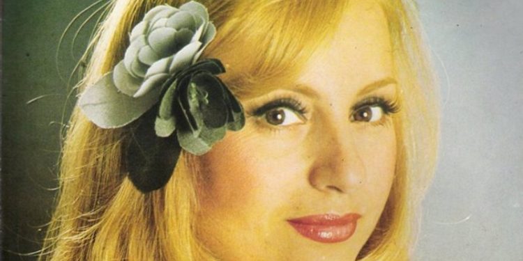Βίκυ Μοσχολιού: Η φωνή που άλλαξε το ελληνικό τραγούδι