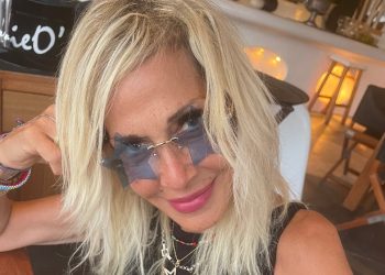 Άννα Βίσση: Βίντεο από το πάρτι για τα 10 χρόνια Jackie O’ Beach Club