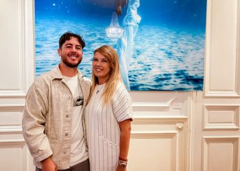 Εγκαίνια στο Παρίσι για την έκθεση φωτογραφίας του Μιχαήλ Βαρθακούρη