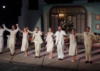 Μαλλιά Κουβάρια» τελευταίες παραστάσεις