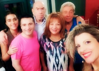 «Σκοτσέζικο Ντους» για την Μαίρη Ραζή και τον Σωτήρη Τσόγκα στο Θέατρο Πρόβα -Αποκλειστικότητα-