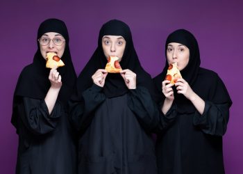 Φόνοι στο καμπαναριό: Ποιες είναι οι τρεις «ύποπτες» μοναχές