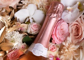 Το αφρώδες κρασί χωρίς αλκοόλ