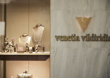 Οίκος Venetia Vildiridis: Υψηλή αισθητική & πολυτέλεια στο ανανεωμένο τριώροφο νεοκλασικό κτίριο του Τσίλλερ