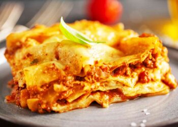 Συνταγή για αυθεντικά ιταλικά λαζάνια μπολονέζ