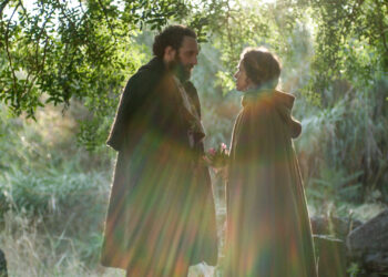 H μάγισσα: Το ένοχο μυστικό της Θεοφανώς