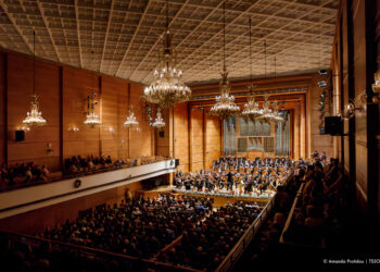 Ένα ακόμη standing ovation για την Κ.Ο.Θ. εκτός συνόρων