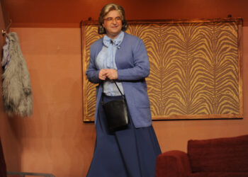 «Mrs Doubtfire» με τον Μάρκο Σεφερλή