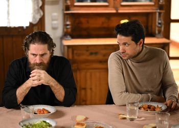 Σασμός: Ο άγνωστος μασκοφόρος ξαναχτυπά