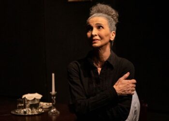 «Σονάτα του Σεληνόφωτος» στο Θέατρο Δρόμος