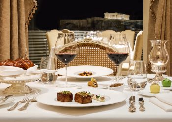 Ρομαντική πολυτέλεια στο Ξενοδοχείο King George