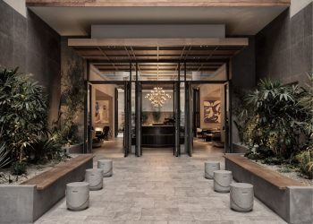 «Love is in the air» στο MonAsty Autograph Collection