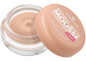 Η Βασική Συλλογή essence Άνοιξη/Καλοκαίρι 2024 βάζει μπροστά τη διασκέδαση