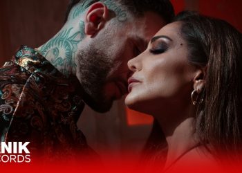 Δέσποινα Βανδή x Mente Fuerte  «Πανσέληνος»