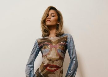 Celia Kritharioti: Το φαντασμαγορικό mini metallic dress για την Zendaya