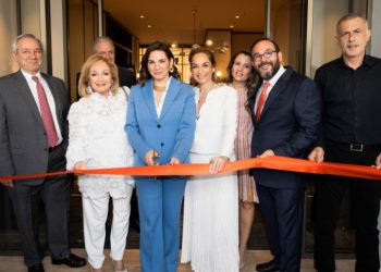 Εγκαίνια για το νέο αστικό ξενοδοχείο «Mitsis N’U Piraeus Port»