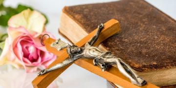 Κυριακή της Σταυροπροσκυνήσεως