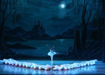 «H λίμνη των κύκνων» στο Δημοτικό Θέατρο Λυκαβηττού