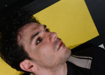 Πάνος Κούλης: «Καλή τύχη αν είσαι νέος ηθοποιός στην Ελλάδα»