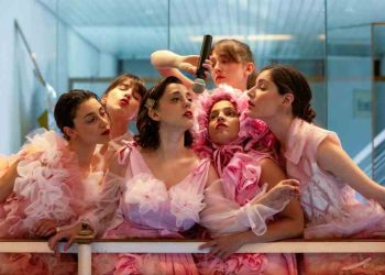 «Ψιλικά» τελευταίες παραστάσεις