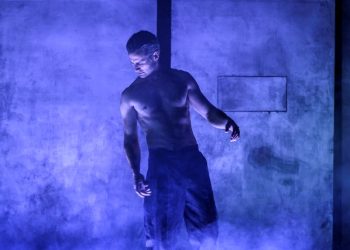 ‘Aμλετ: Δυναμικό ξεκίνημα για την καλοκαιρινή περιοδεία