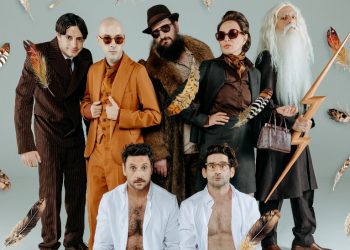 Οι «Όρνιθες» του Άρη Μπινιάρη πετούν σε όλη την Ελλάδα