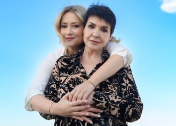 «Δυο γυναίκες χορεύουν» με Κατιάνα Μπαλανίκα-Ιωάννα Ασημακoπούλου